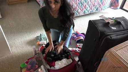 Sophia Leone Hawaii Scene 1 2016