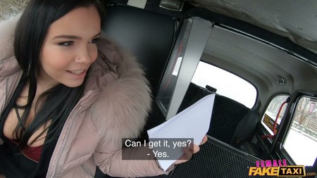 FemaleFakeTaxi Anal Gaping On The Backseat