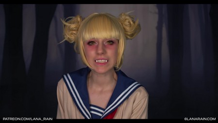 Lana Rain Tifa Lockhart shows her friends 7th Heav