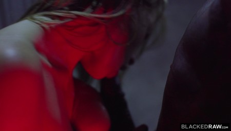 BlackedRaw 25 10 13 Octavia Red