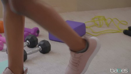 Blackisbetter 2018 05 10 She Squats