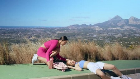 BabyGotBoobs 2014 08 07 Come Home To Bone 480p