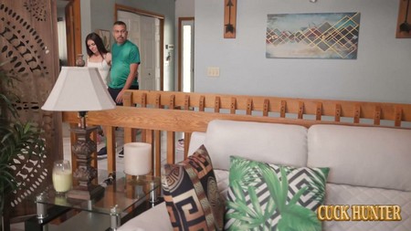 CuckHunter 25 11 17 Tiny Rhea XXX 1080p MP4-NBQ