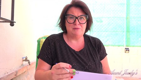 AuntJudys 25 11 15 JoJo