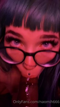 NaomiatNight aka Naomi Hughes Naomih666 27 vertical videos 3
